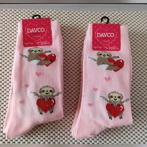 4 pairs of Women's Socks Valentine Cupid Sloths & Bees Shoe Size 4-10.5 Pink